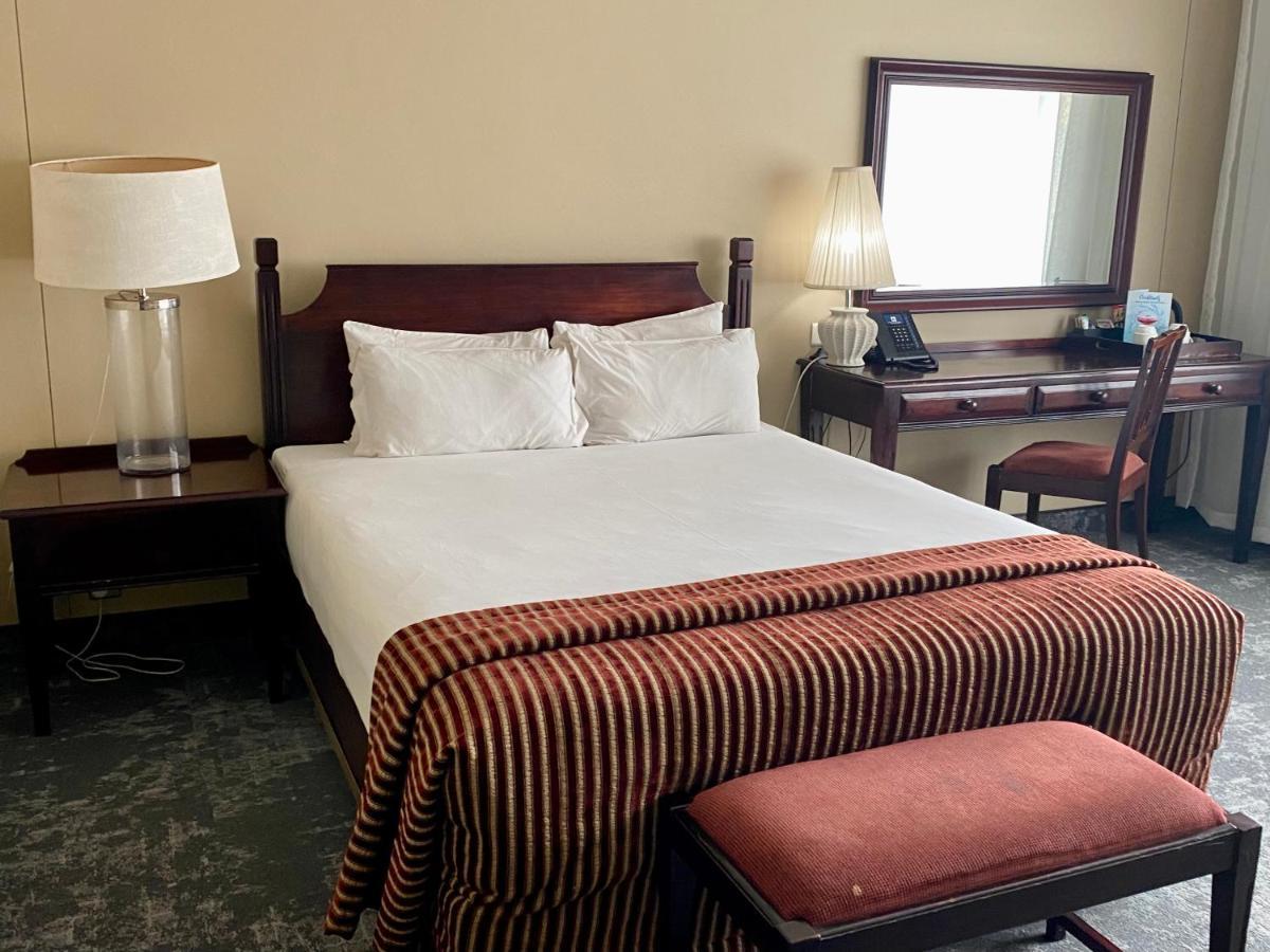 The Royal Hotel By Coastlands Hotels & Resorts Durban Bagian luar foto
